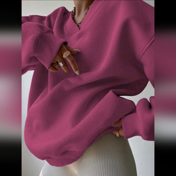 Solid Color V-Neck Drop Shoulder Loose Sweatshirt - Picture 4 of 4